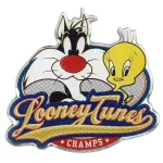 OFFICIAL LOONEY TUNES - SYLVESTER AND TWEETY PIE PIN BADGE