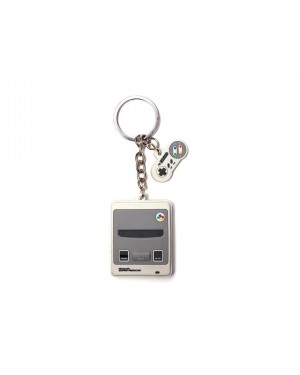 NINTENDO SNES GAMING CONSOLE AND CONTROLLER RUBBER KEYRING