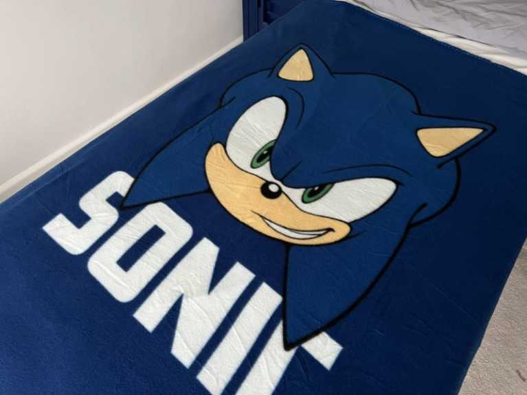 SONIC THE HEDGEHOG FACE BLUE FLEECE BLANKET