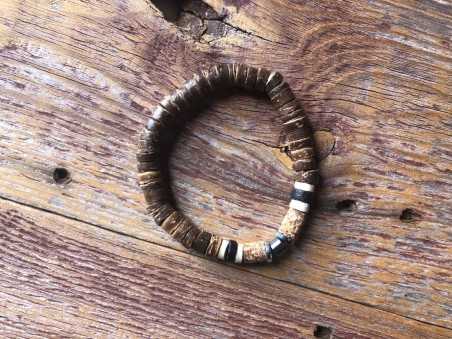 BROWN BAT Brown wooden bead, cork and hematite elasticated Bracelet