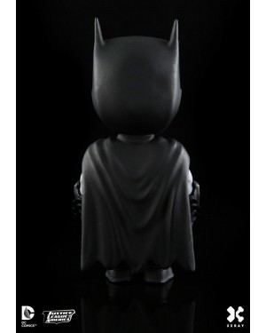 XXRAY x DC COMICS - BATMAN DISSECTED VINYL ART FIGURE (10cm)